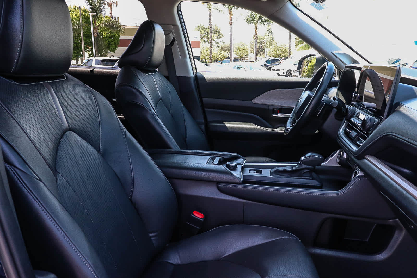 Used 2024 Toyota Grand Highlander AWD image 30