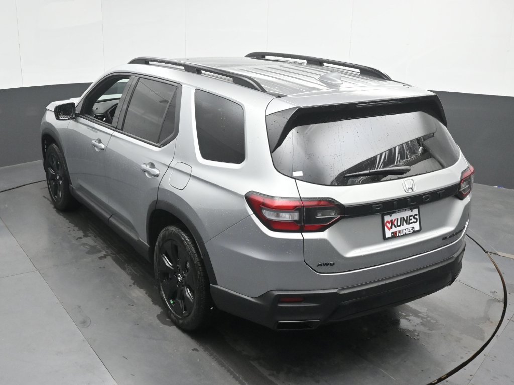 New 2026 Honda Pilot Black Edition image 33