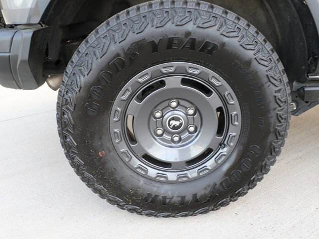 Used 2025 Ford Bronco Badlands AWD/4WD image 7