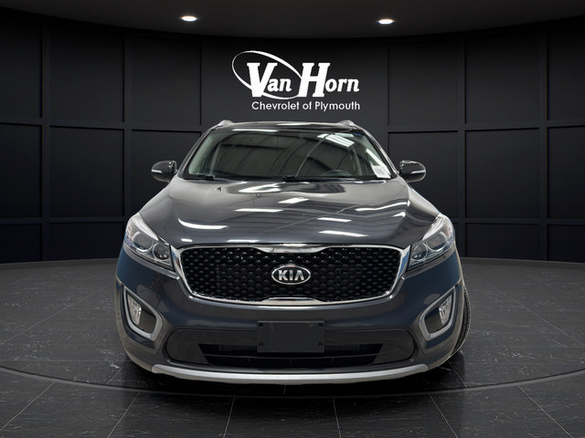 Used 2016 Kia Sorento EX w/ EX Premium Package AWD/4WD image 2