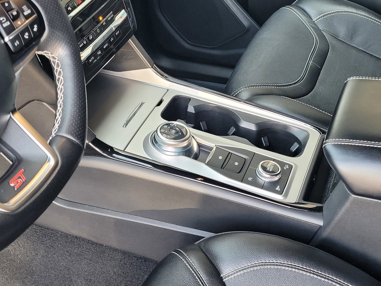 Used 2023 Ford Explorer ST w/ Equipment Group 401A image 20