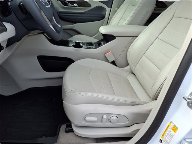 Used 2023 GMC Terrain Denali w/ Denali Premium Package image 29