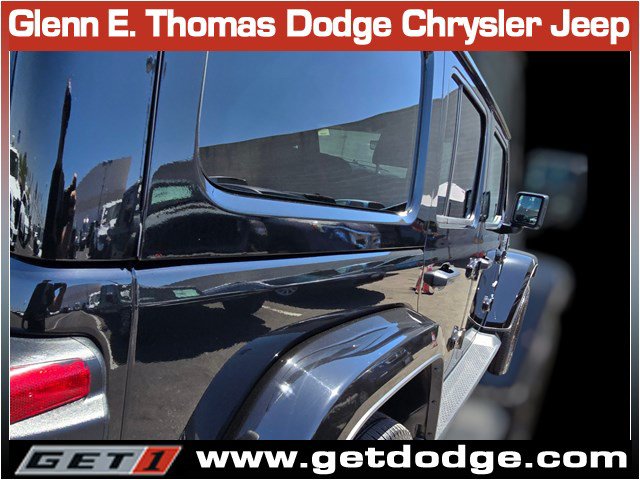 Used 2021 Jeep Wrangler Unlimited Sahara w/ Safety Group AWD/4WD image 10
