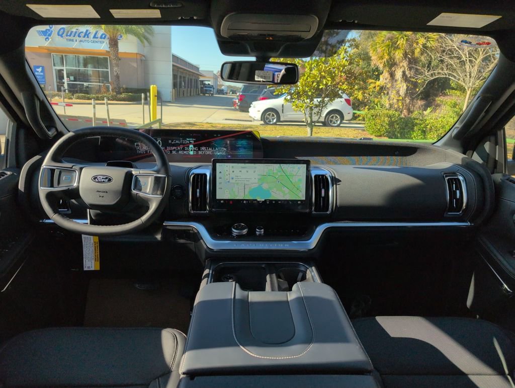 New 2026 Ford Expedition Platinum w/ Stealth Appearance Package image 8