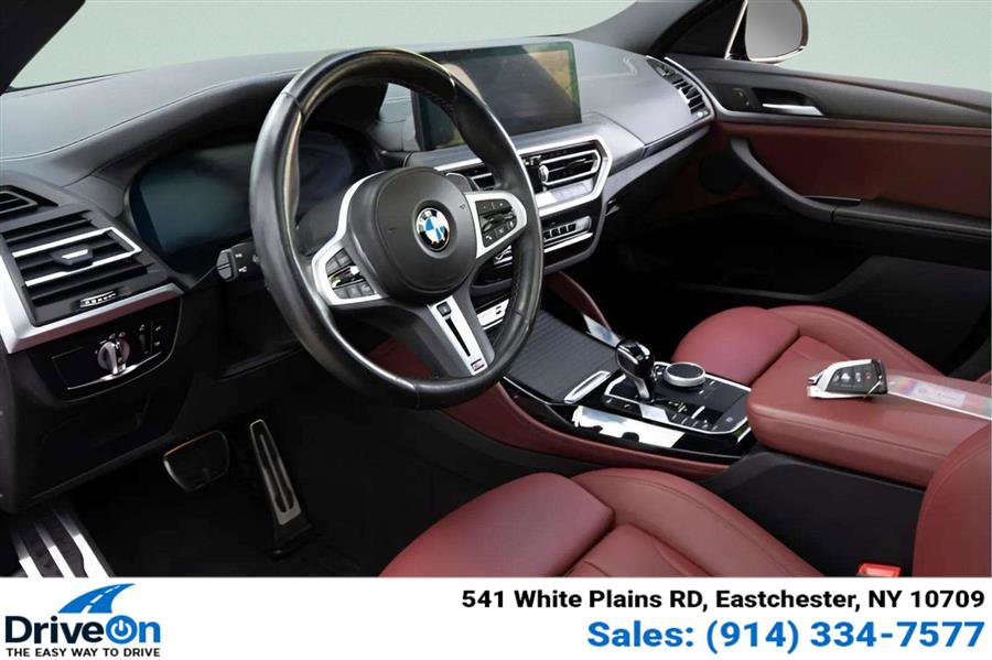 Used 2022 BMW X4 M40i w/ Premium Package image 32