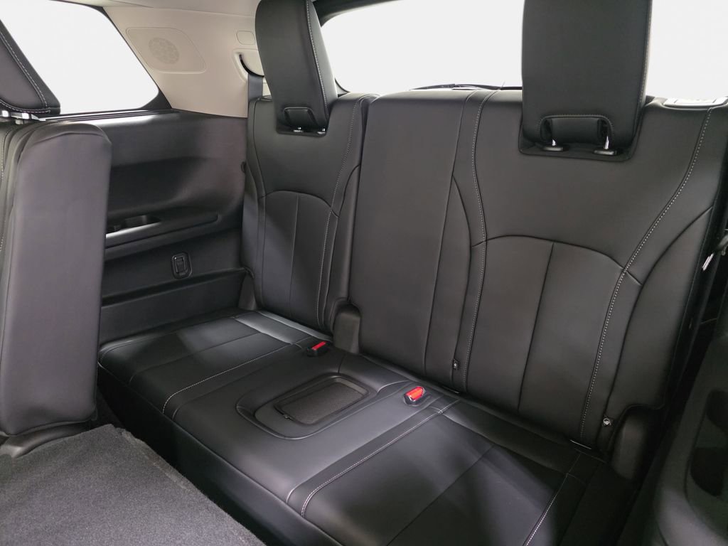 Certified 2026 INFINITI QX60 Luxe w/ Cargo Package image 34