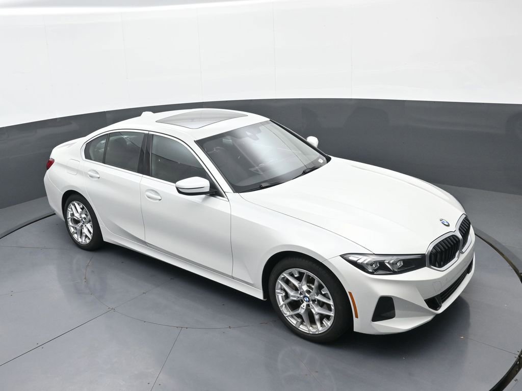 New 2025 BMW 330i xDrive Sedan w/ Convenience Package image 29