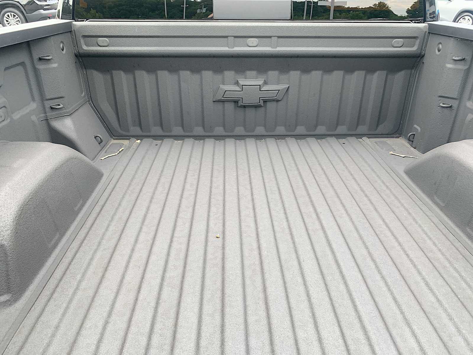 Certified 2022 Chevrolet Silverado 1500 LT Trail Boss w/ Convenience Package II AWD/4WD image 25