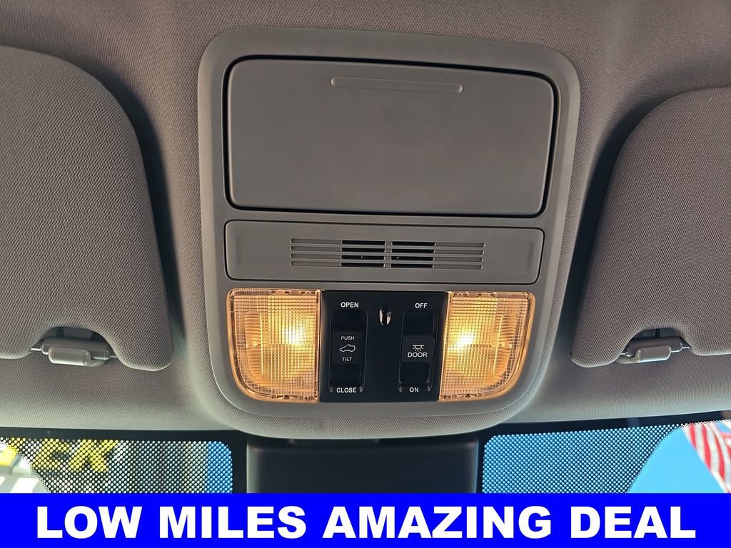 Used 2024 Honda Odyssey EX-L image 32