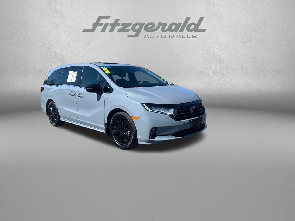 Used 2023 Honda Odyssey Sport image 1