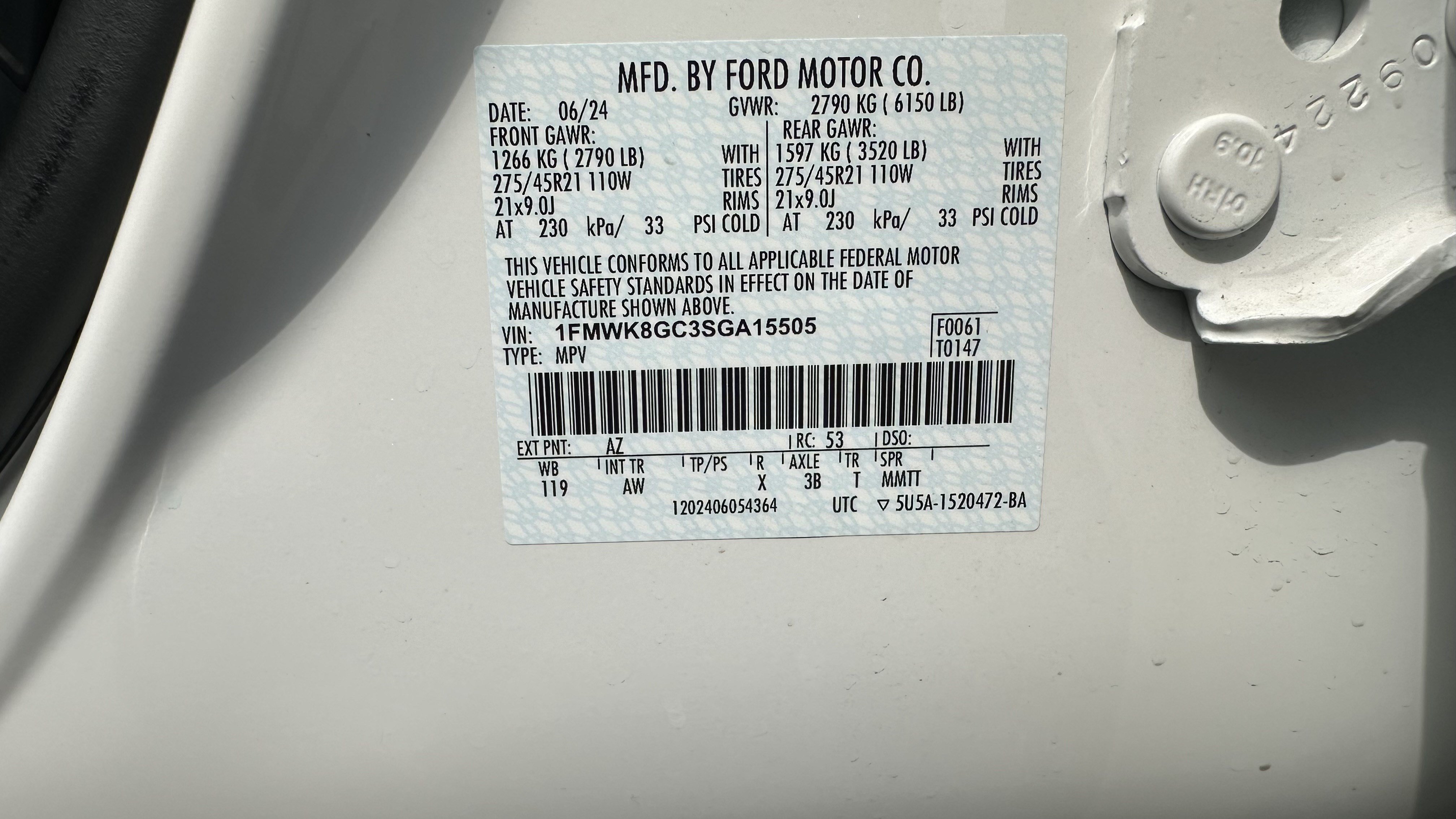 Used 2025 Ford Explorer ST AWD/4WD image 34