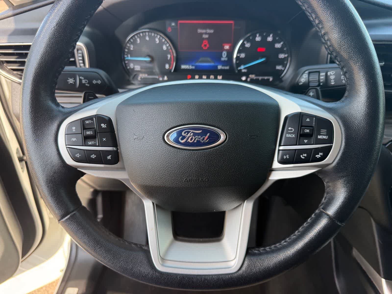 Used 2021 Ford Explorer Limited w/ Hybrid Equipment Group 310A RWD image 16