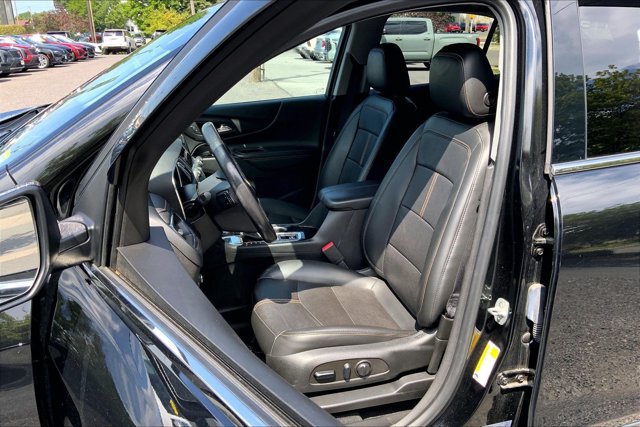 Used 2022 Chevrolet Equinox Premier AWD/4WD image 23