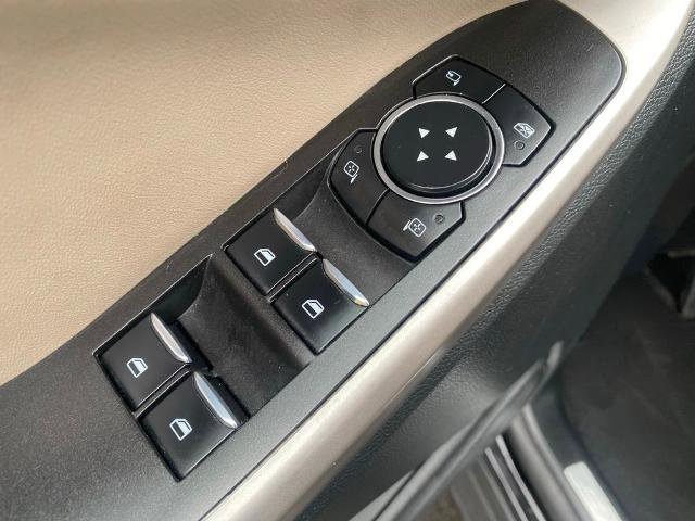 Certified 2023 Ford Explorer Limited image 13