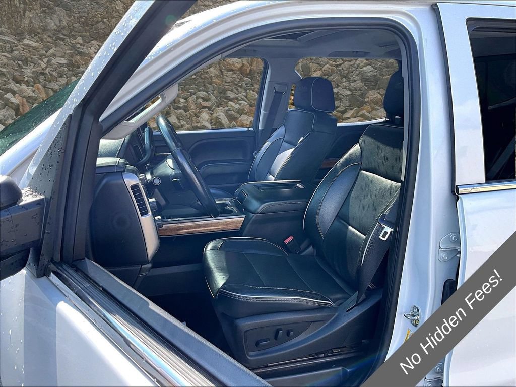 Used 2019 Chevrolet Silverado 2500 High Country w/ Duramax Plus Package AWD/4WD image 23