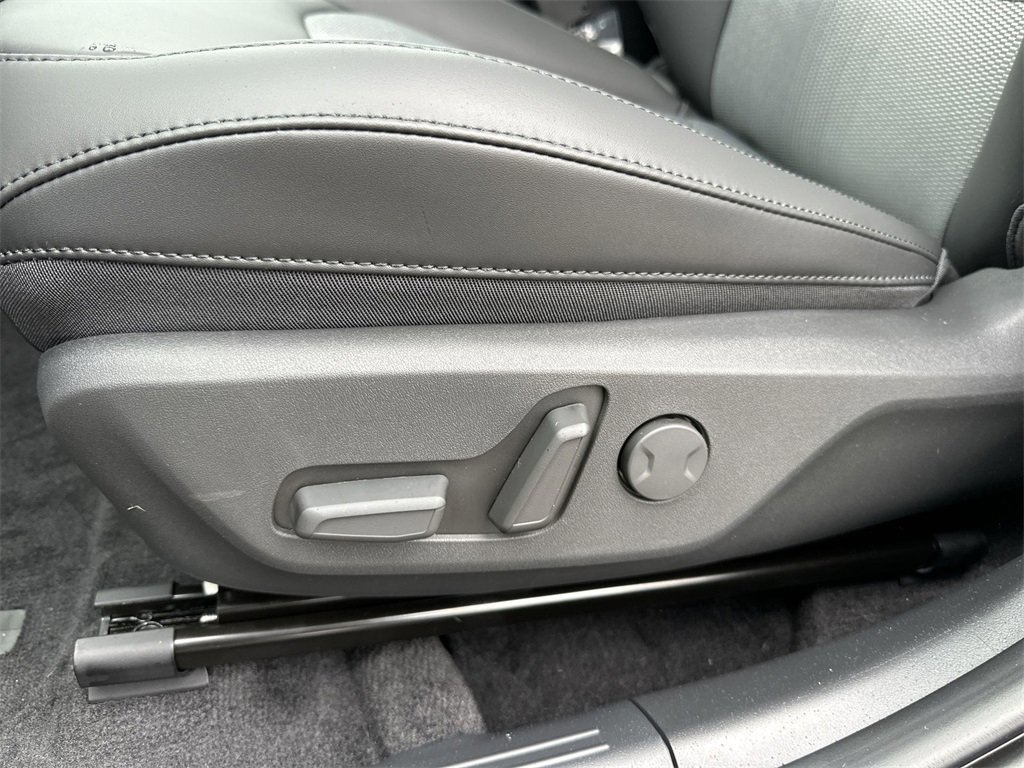 New 2025 Kia Niro Wind w/ Wind Preserve Package image 12