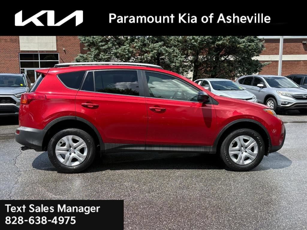 Used 2014 Toyota RAV4 LE FWD image 7
