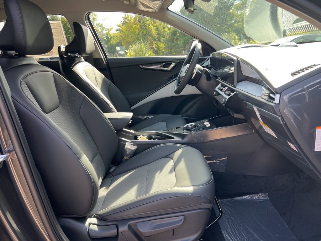 New 2025 Kia Niro EX w/ EX Cold Weather Package image 14