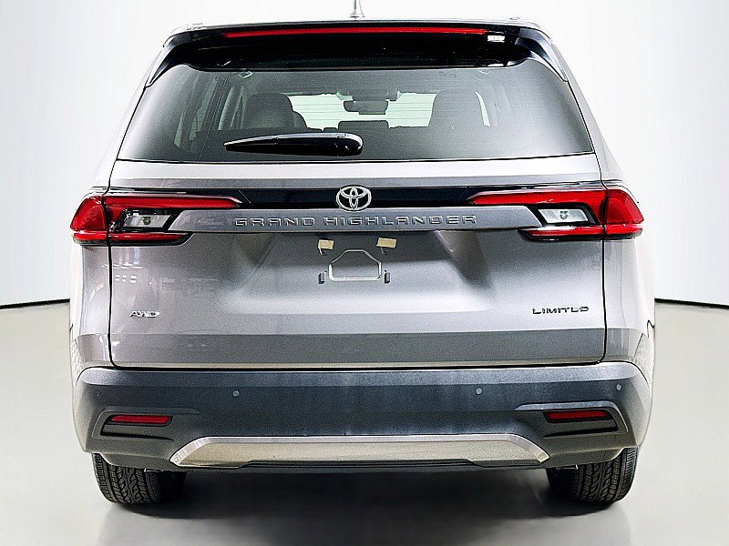 New 2026 Toyota Grand Highlander AWD image 5
