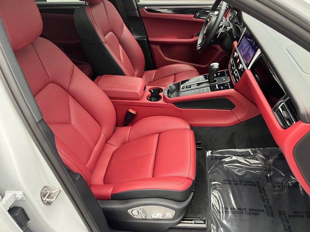 Used 2024 Porsche Macan S image 42