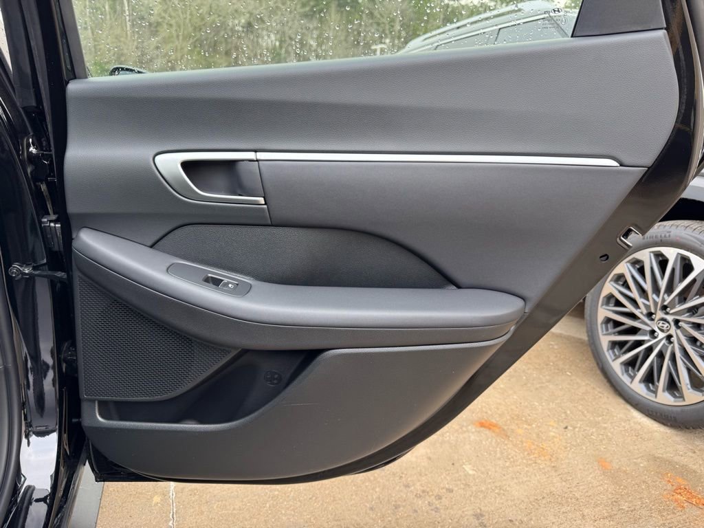 New 2026 Hyundai Sonata Blue FWD image 17