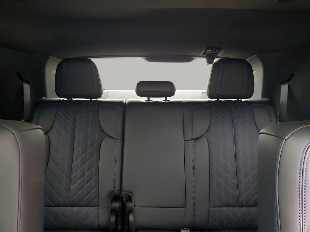 New 2026 Cadillac Escalade IQ Sport 1 w/ LPO, ONYX Package AWD/4WD image 27