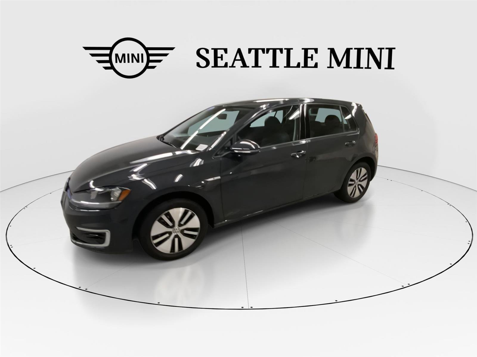 Used 2019 Volkswagen e-Golf SE w/ Driver Assistance Package image 5