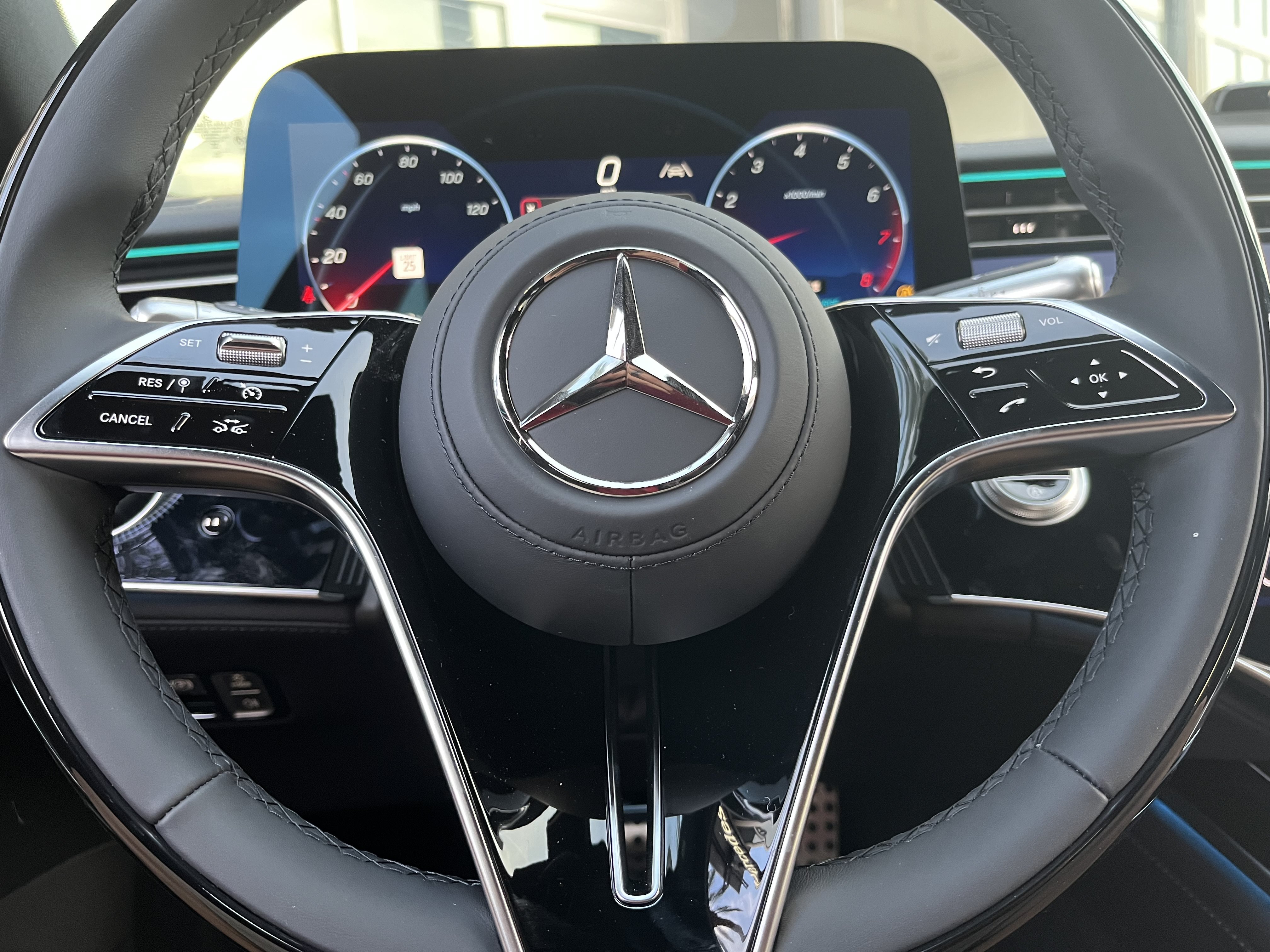 New 2027 Mercedes-Benz S 580 4MATIC Sedan image 23