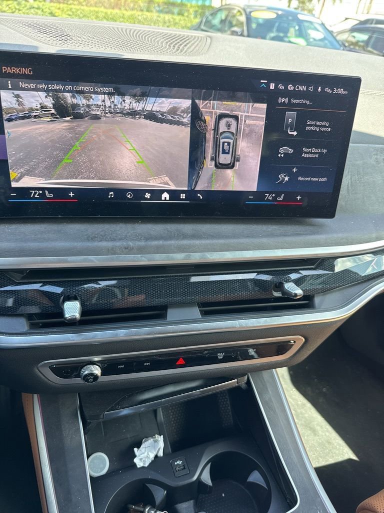 Used 2024 BMW X5 sDrive40i w/ Parking Assistance Package image 3