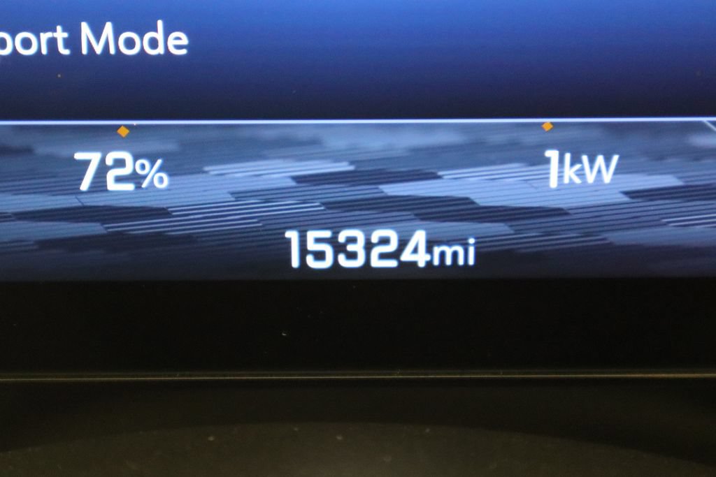 Used 2024 Chevrolet Blazer EV LT AWD/4WD image 38