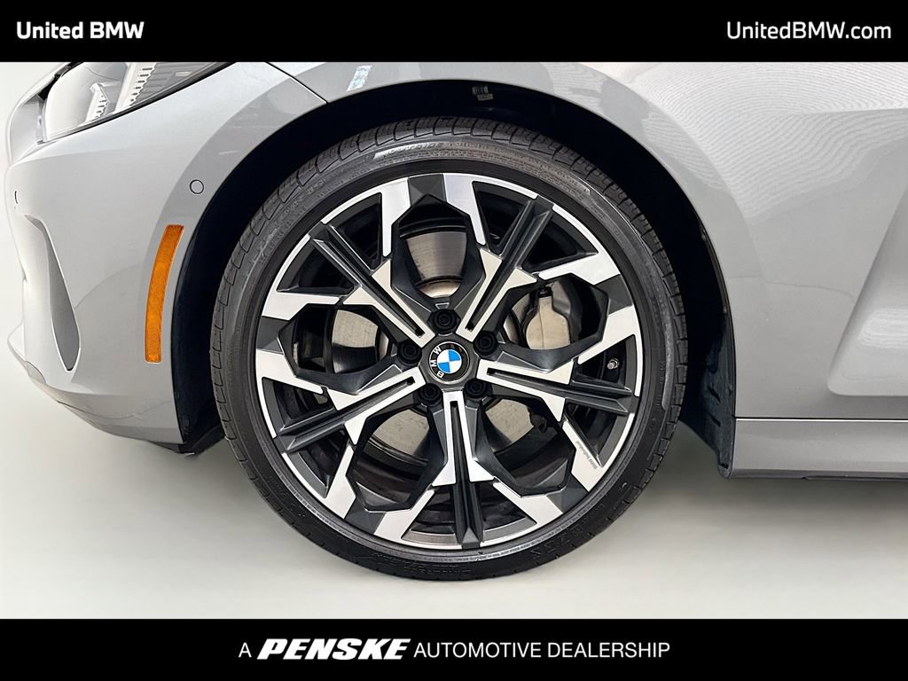 Used 2025 BMW 430i Convertible image 2