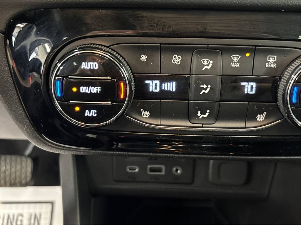Used 2023 Buick Encore GX Essence w/ Advanced Technology Package AWD/4WD image 34
