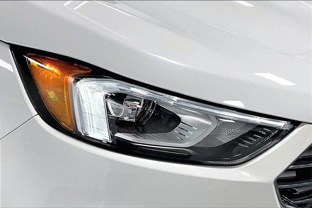 Used 2020 Ford Edge SEL w/ Convenience Package image 29