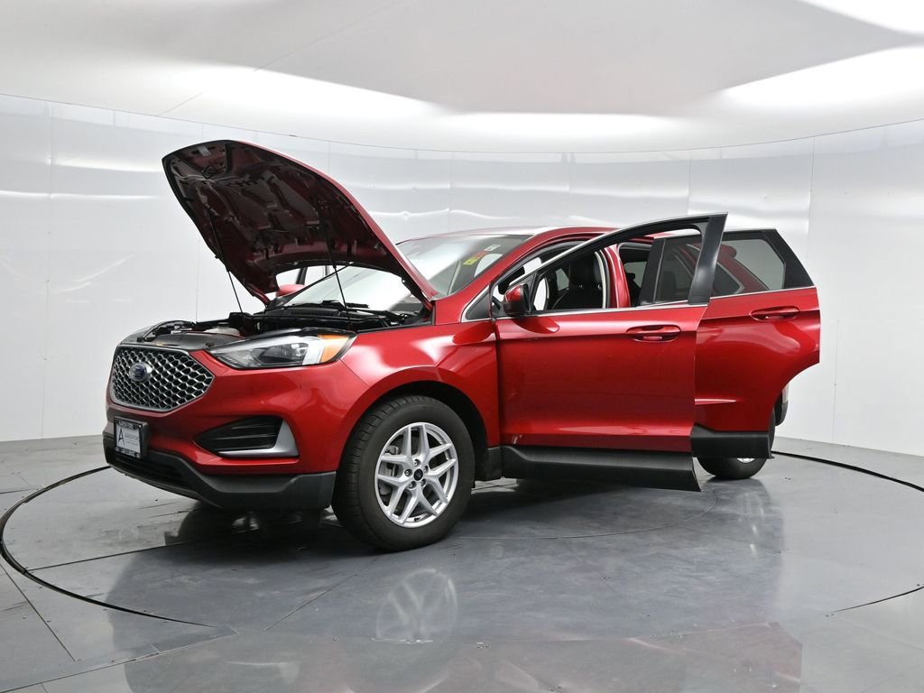 Used 2023 Ford Edge SEL image 36