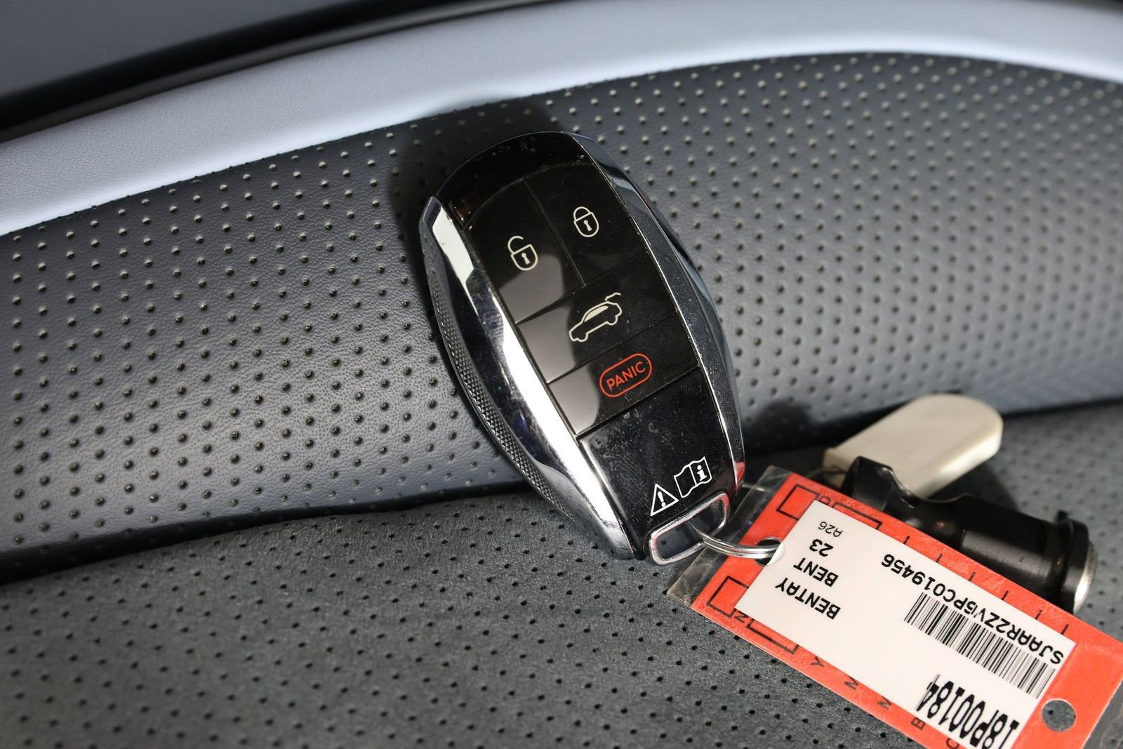 Certified 2023 Bentley Bentayga Speed image 30