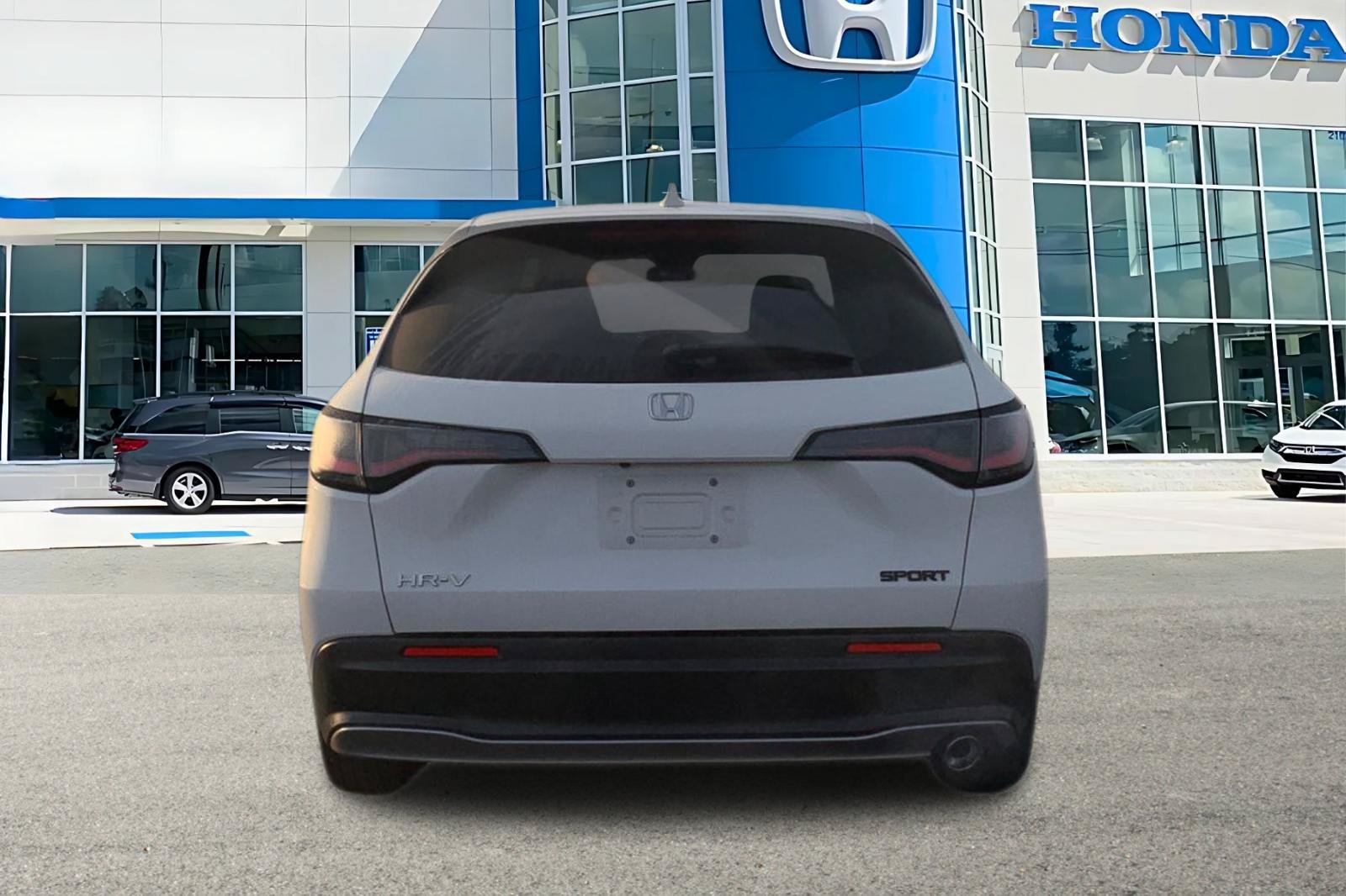Used 2024 Honda HR-V Sport image 4