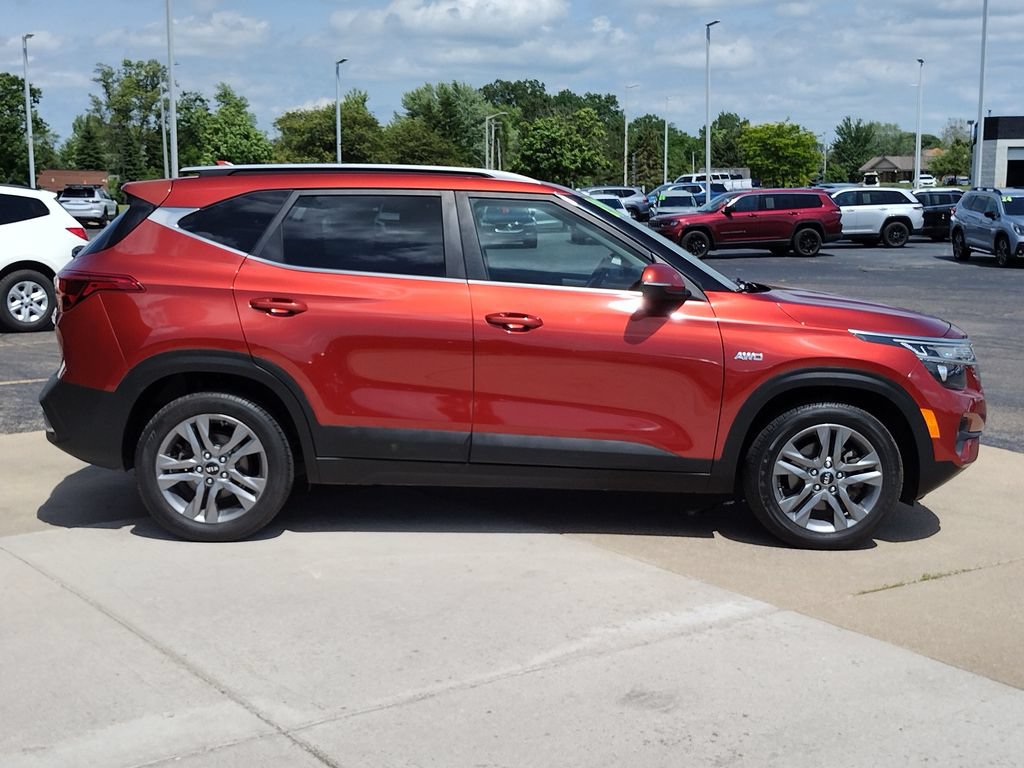 Used 2021 Kia Seltos S AWD/4WD image 13