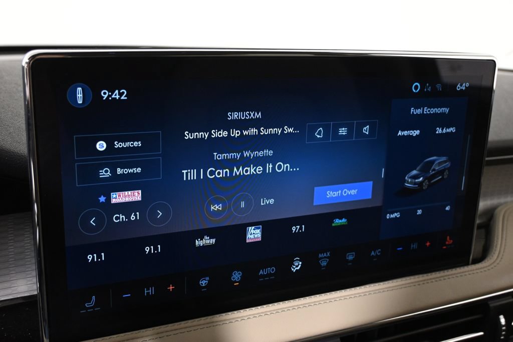 Used 2026 Lincoln Corsair Premiere AWD/4WD image 28