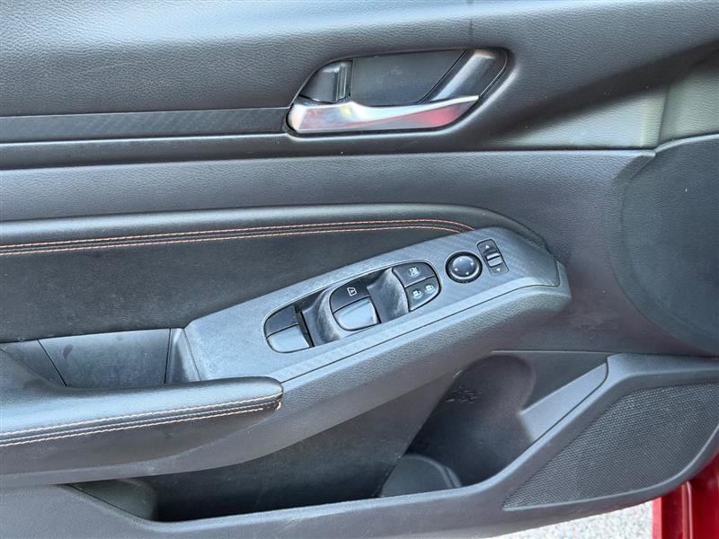 Used 2020 Nissan Altima 2.5 SR image 24