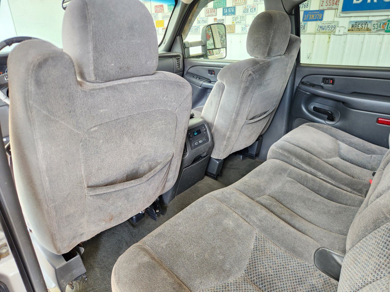 Used 2006 Chevrolet Silverado 2500 LT w/ Onstar Plus Package AWD/4WD image 15