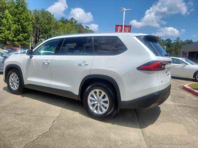 Certified 2024 Toyota Grand Highlander XLE FWD image 3
