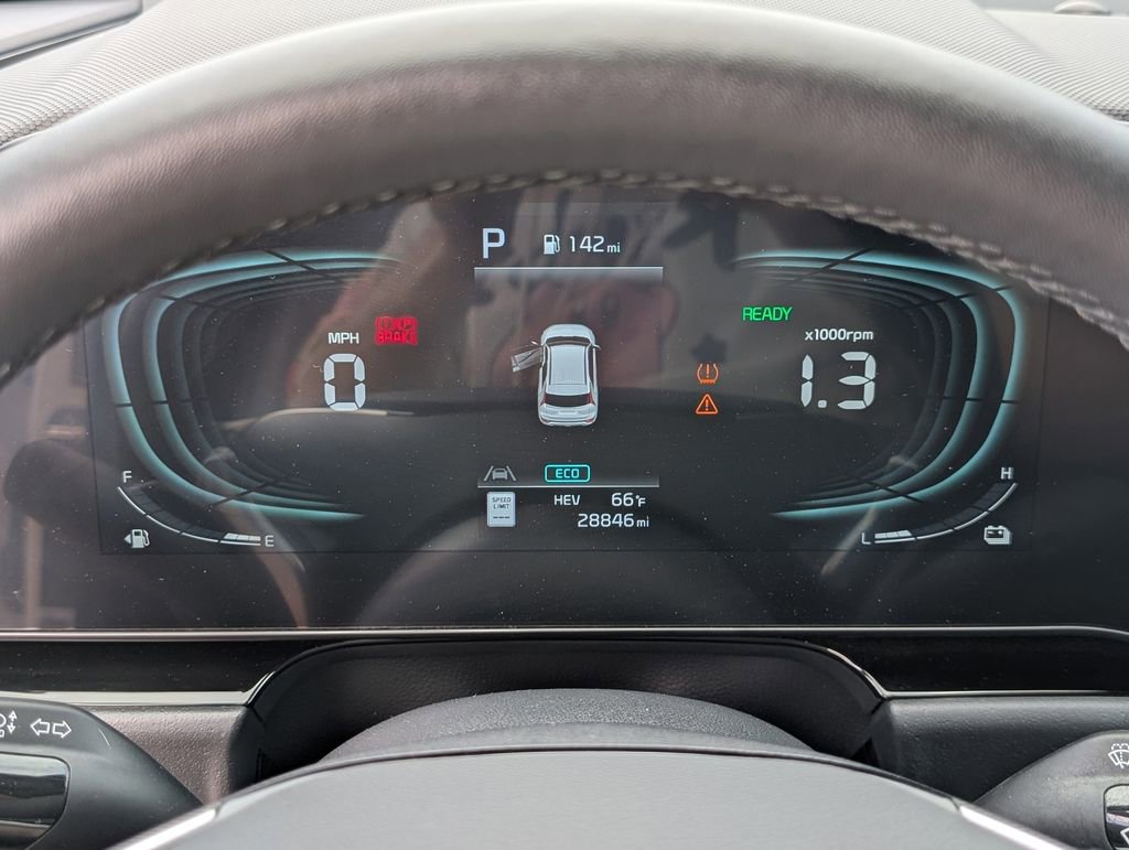 Certified 2023 Kia Niro EX w/ EX Cold Weather Package image 26