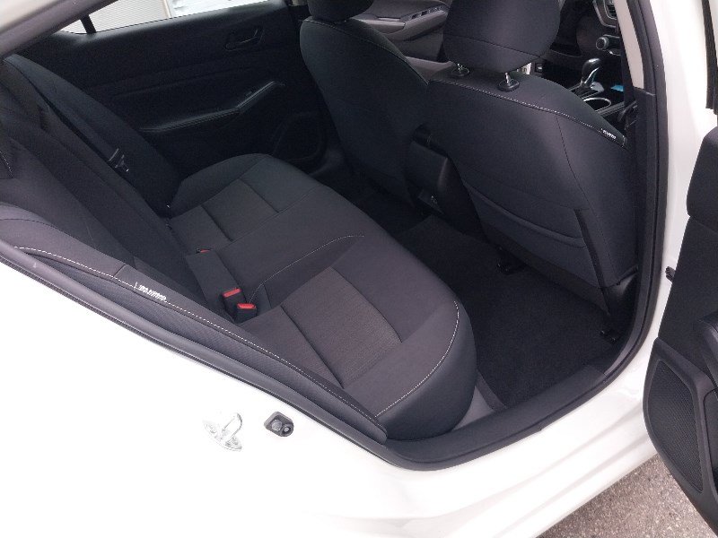 Used 2024 Nissan Altima 2.5 SV w/ SV Premium Package AWD/4WD image 16