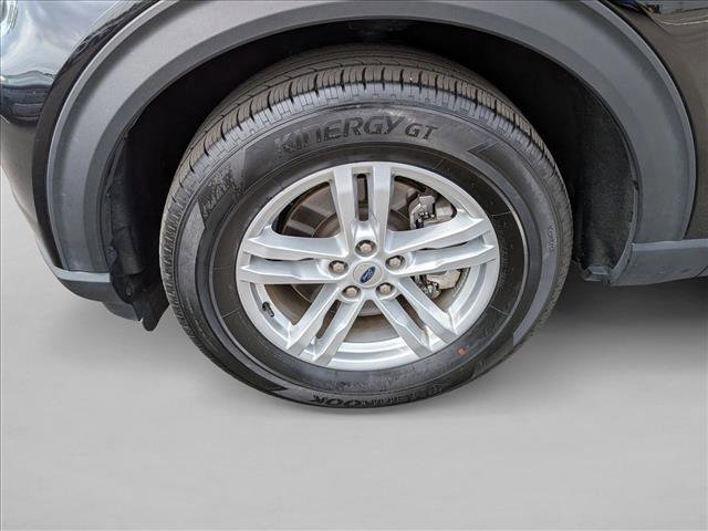 Used 2024 Ford Explorer XLT RWD image 23