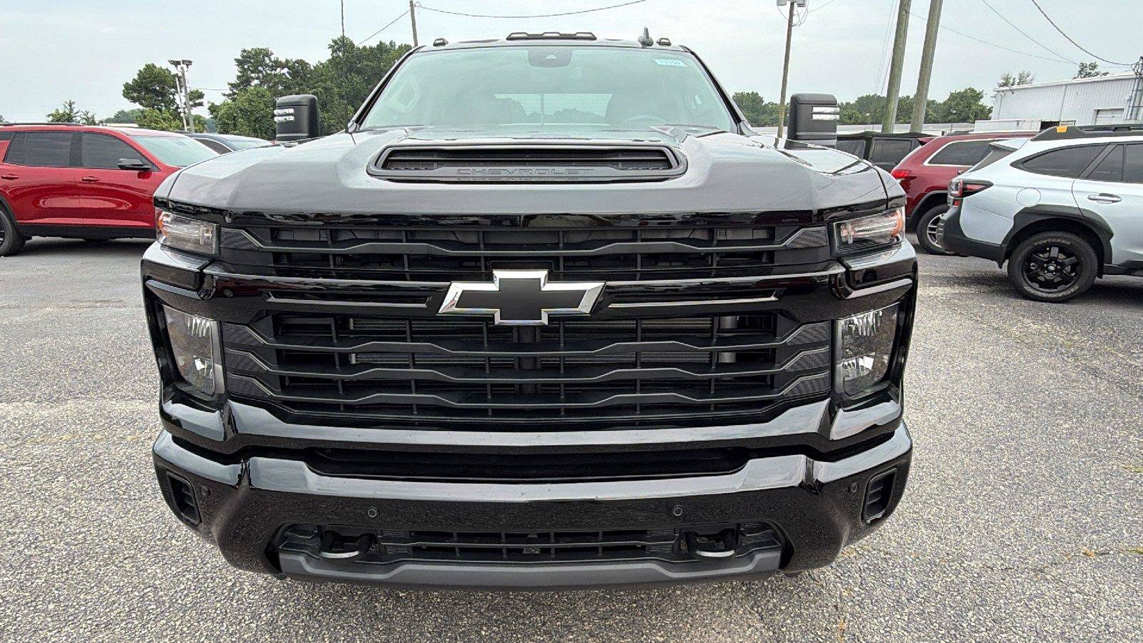 New 2026 Chevrolet Silverado 2500 Custom w/ Custom Value Package AWD/4WD image 2