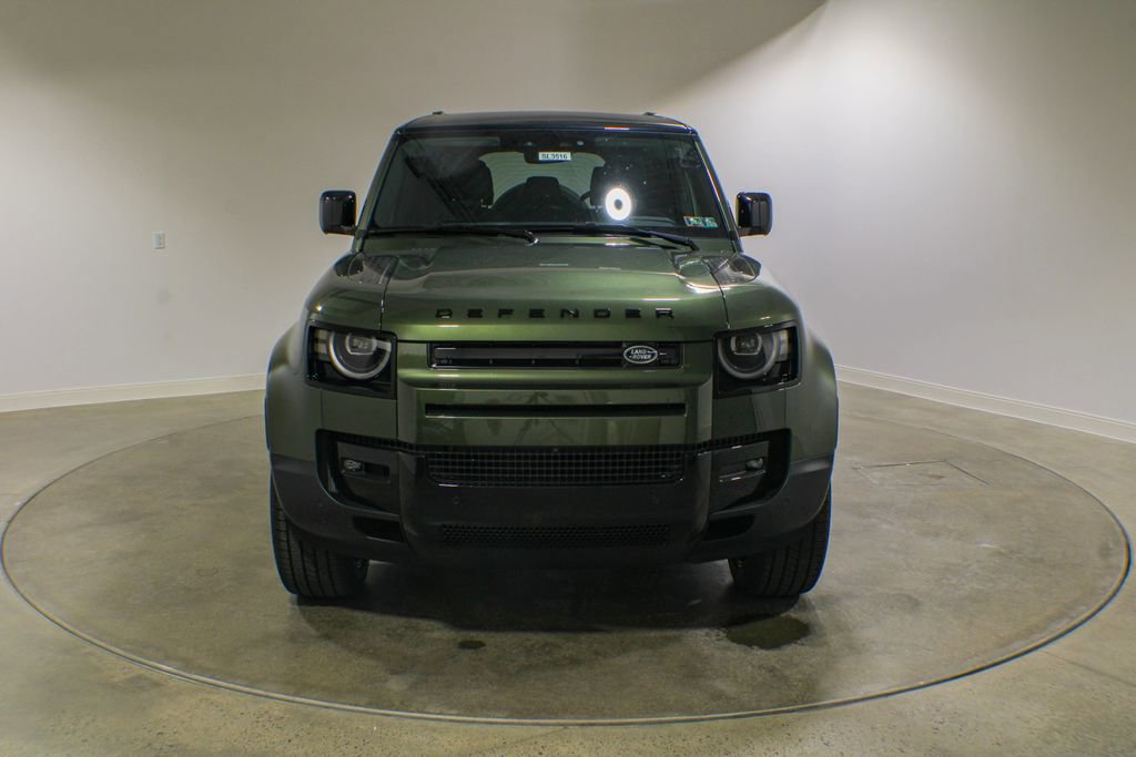 New 2026 Land Rover Defender 110 S AWD/4WD image 8