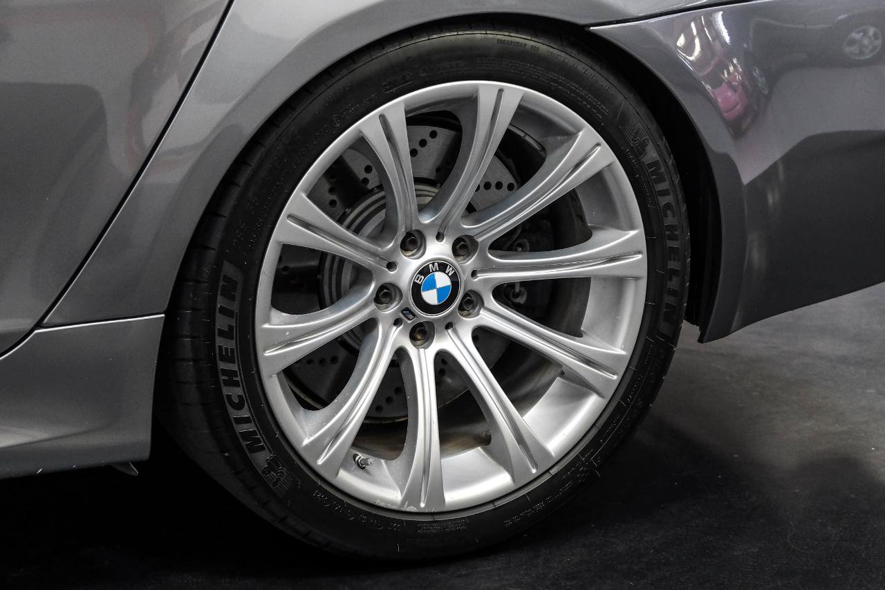 Used 2010 BMW M5 RWD image 48