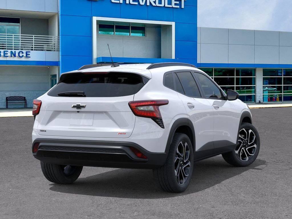 New 2026 Chevrolet Trax RS w/ Sunroof Package image 4
