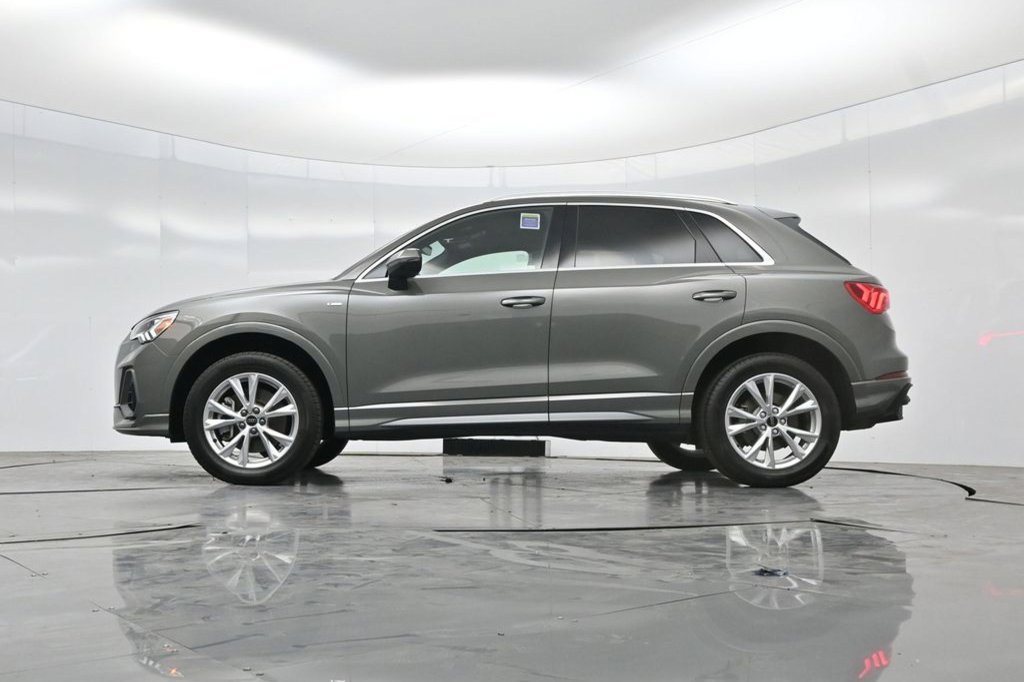 Used 2025 Audi Q3 2.0T Premium AWD/4WD image 5