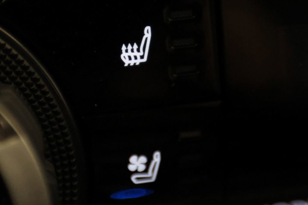 Used 2025 Toyota 4Runner TRD Pro AWD/4WD image 35
